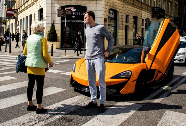 McLaren 570S