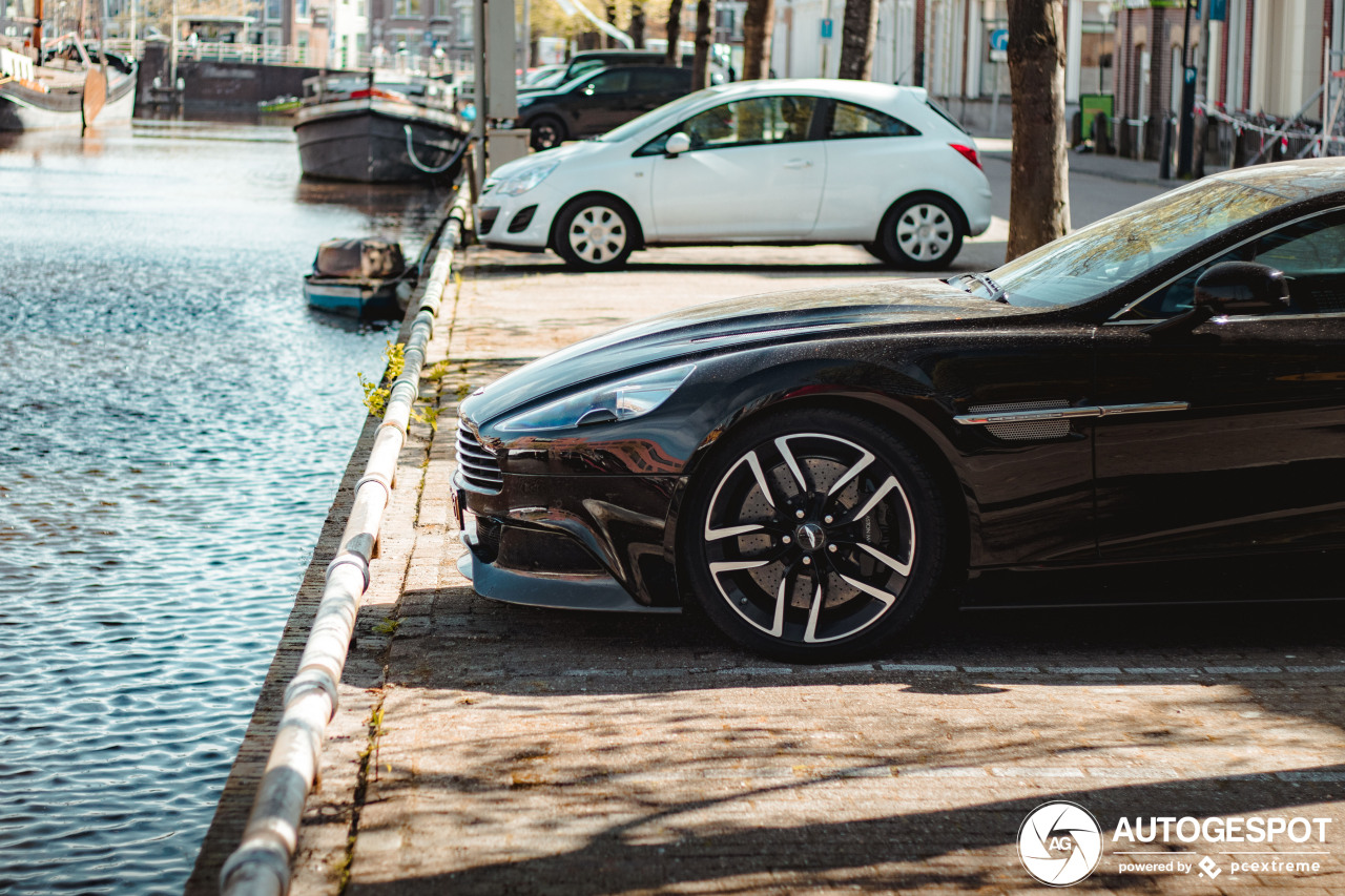 Aston Martin Vanquish 2013