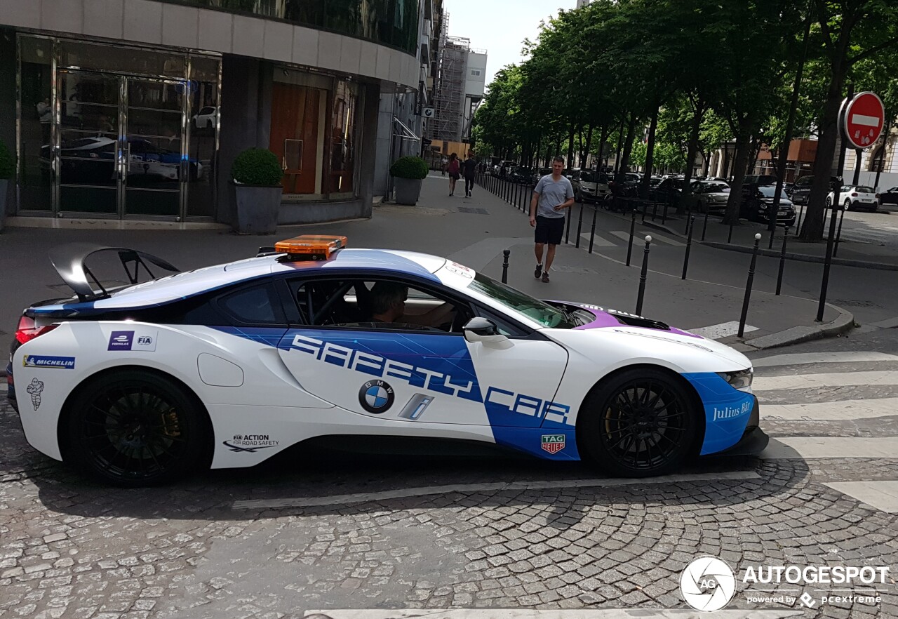 BMW i8 FIA Formula-E Safety Car