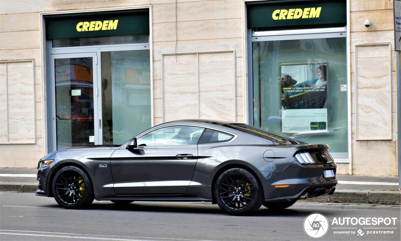 Ford Mustang GT 2015