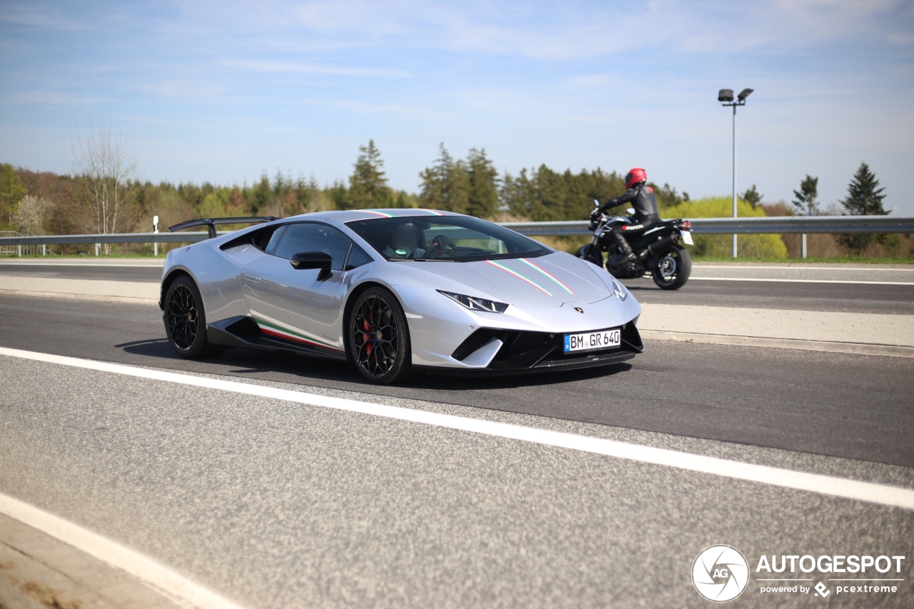 Lamborghini Huracán LP640-4 Performante