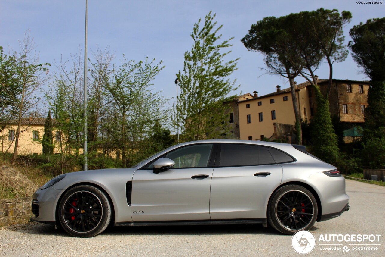 Porsche 971 Panamera GTS Sport Turismo