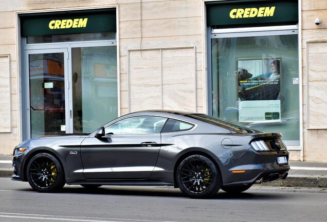 Ford Mustang GT 2015