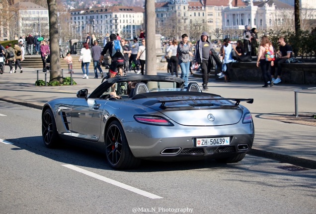 Mercedes-Benz SLS AMG GT Roadster Final Edition