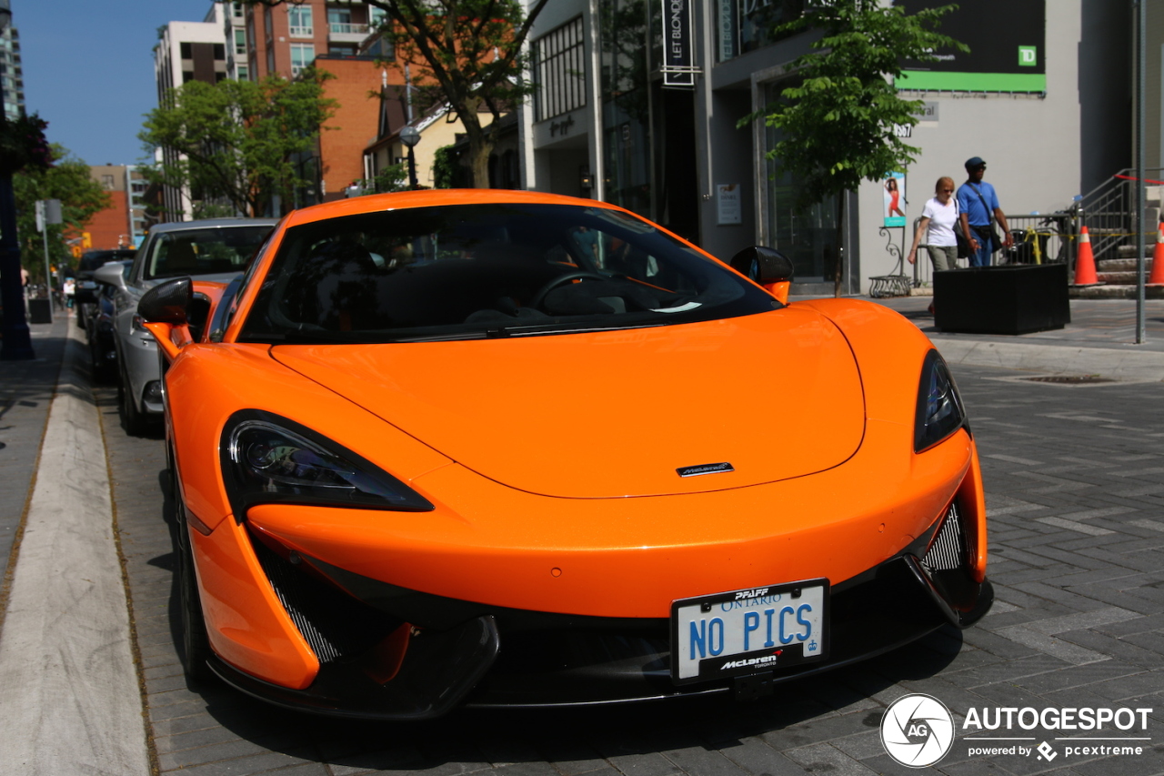 McLaren 570S