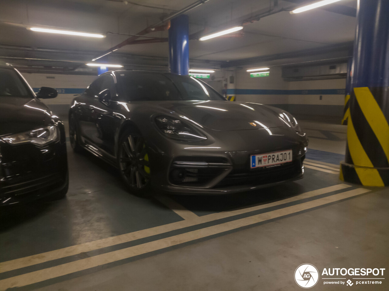 Porsche 971 Panamera Turbo S E-Hybrid