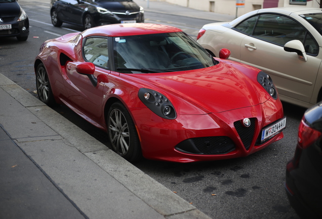 Alfa Romeo 4C Coupé