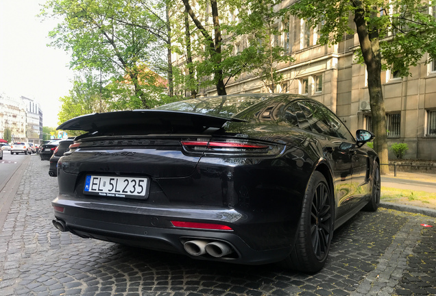 Porsche 971 Panamera GTS MkI