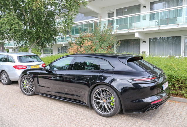 Porsche 971 Panamera Turbo S E-Hybrid Sport Turismo