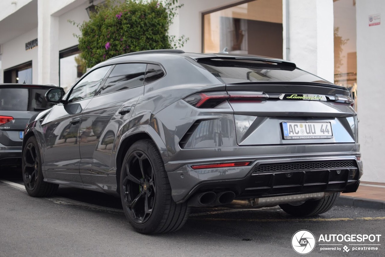 Lamborghini Urus