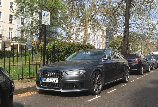 Audi RS4 Avant B8
