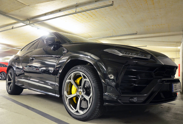 Lamborghini Urus