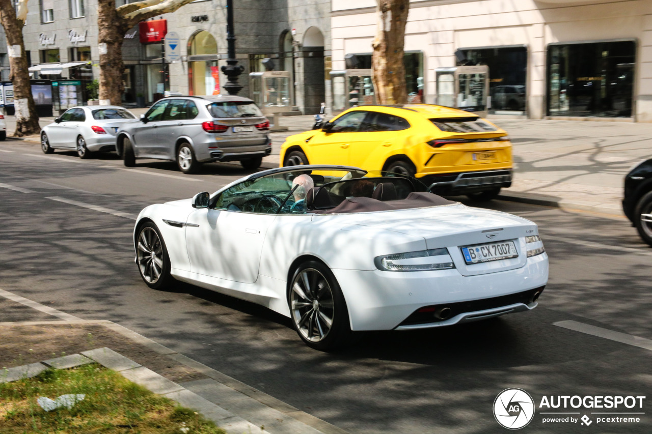 Aston Martin Virage Volante 2011