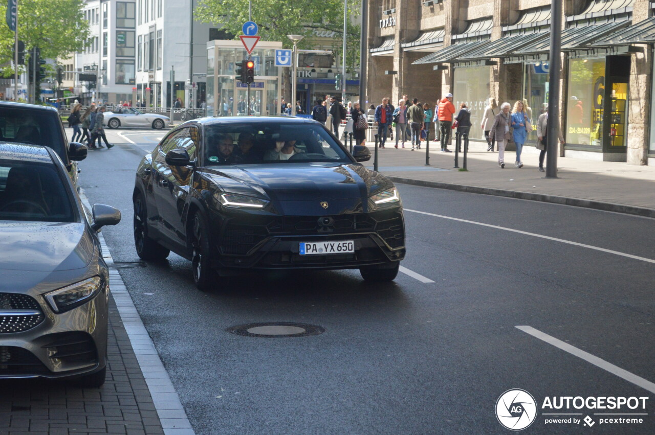 Lamborghini Urus