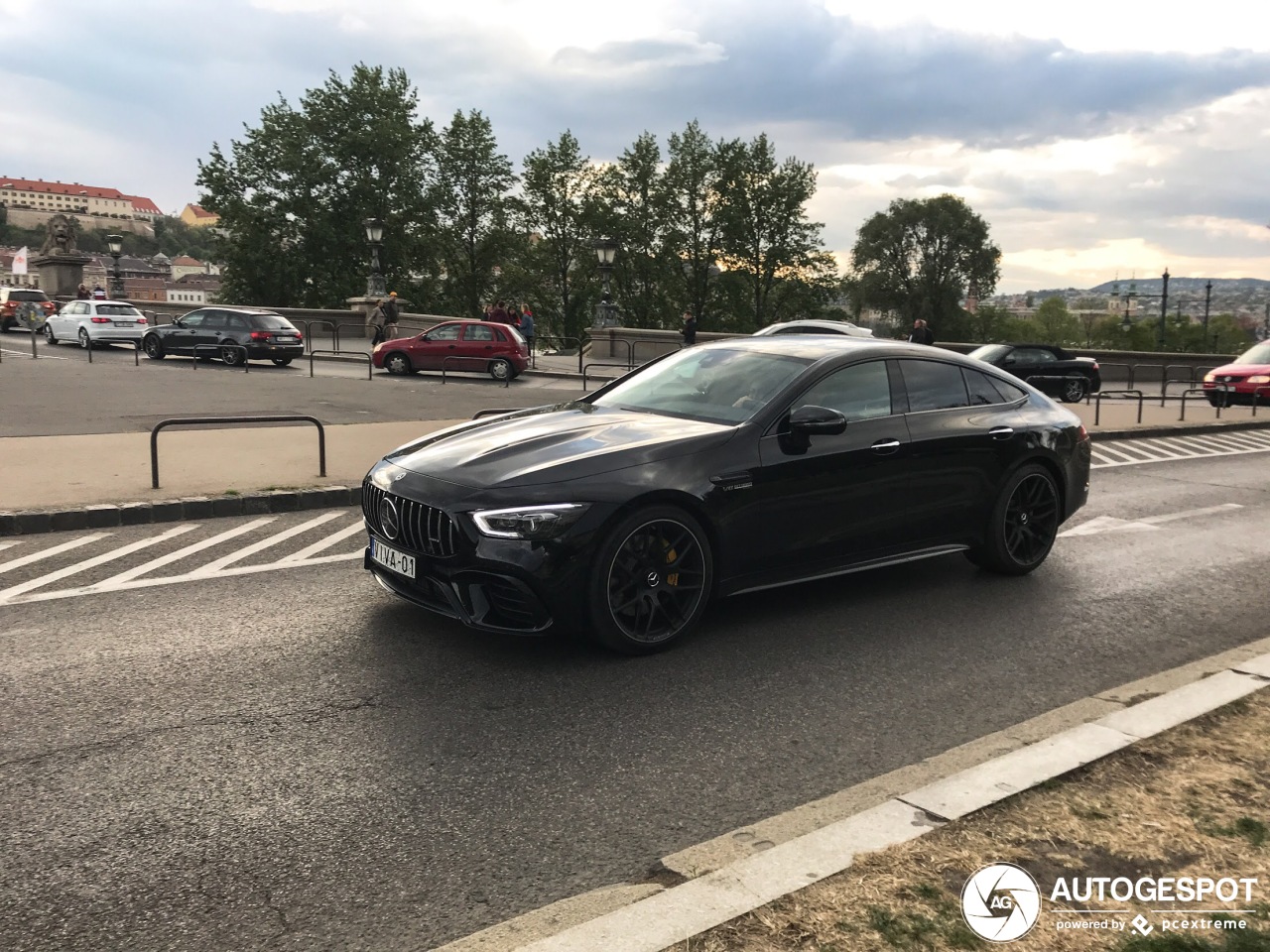 Mercedes-AMG GT 63 S X290