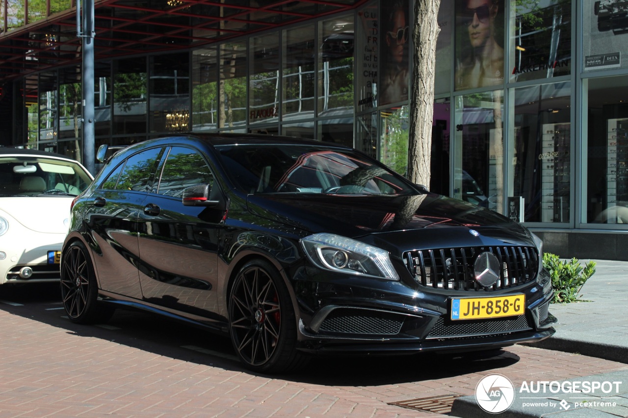 Mercedes-Benz A 45 AMG