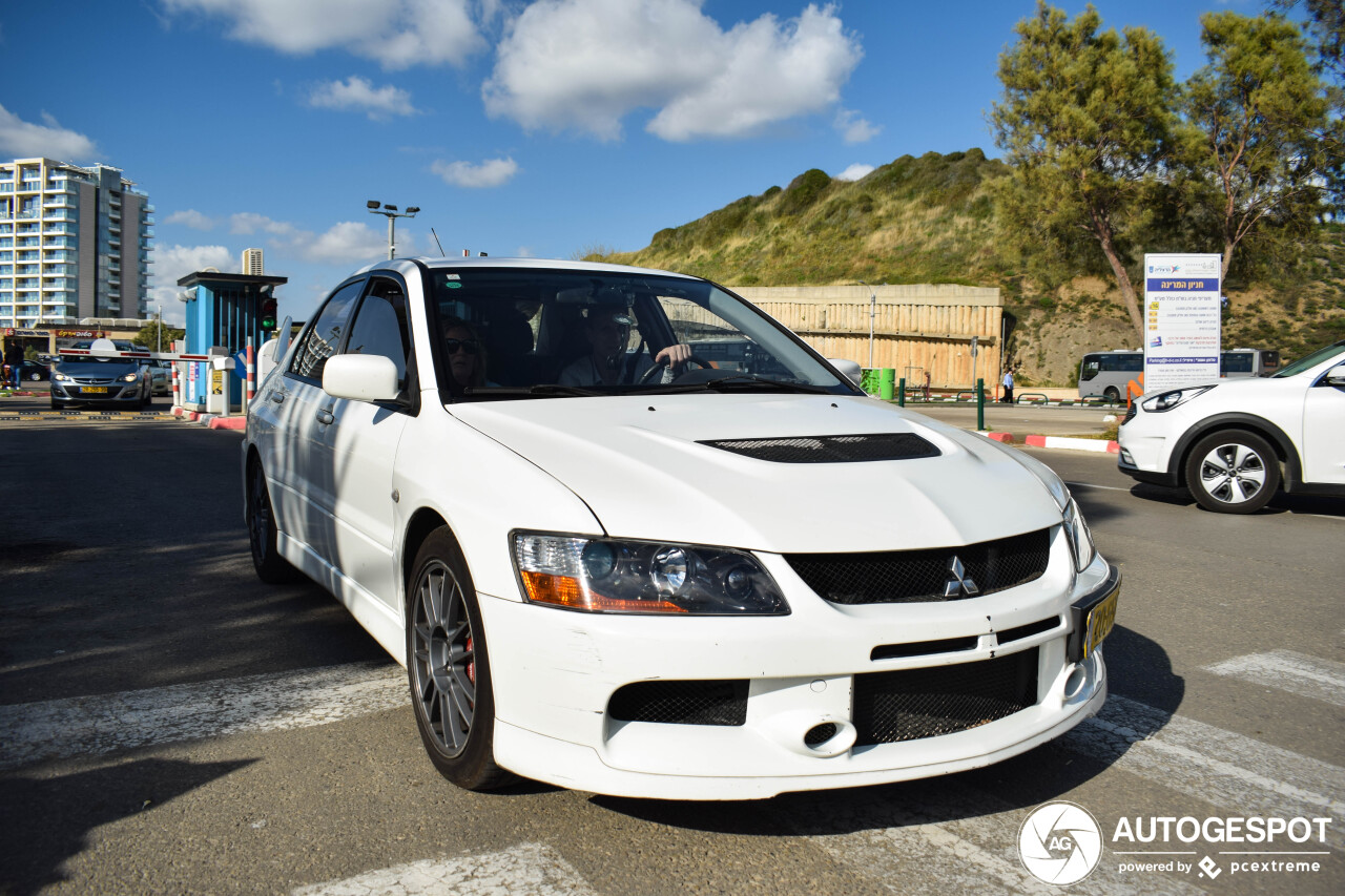 Mitsubishi Lancer Evolution IX