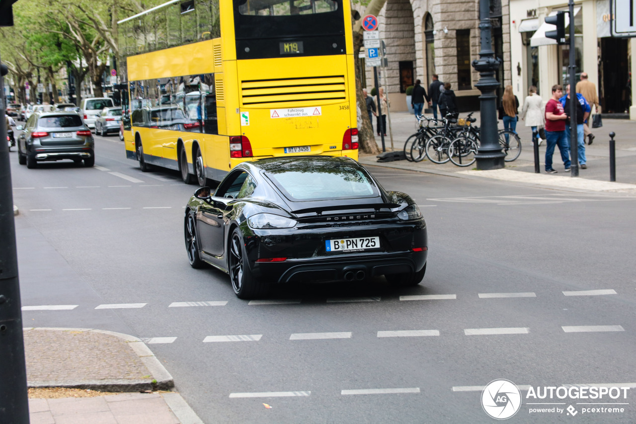 Porsche 718 Cayman GTS