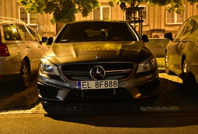 Mercedes-Benz CLA 45 AMG Edition 1 C117