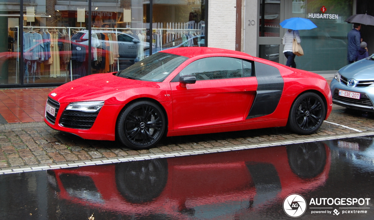 Audi R8 V10 Plus 2013