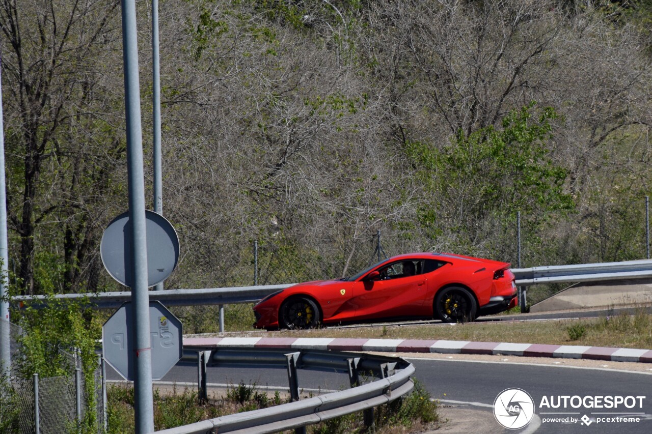 Ferrari 812 Superfast