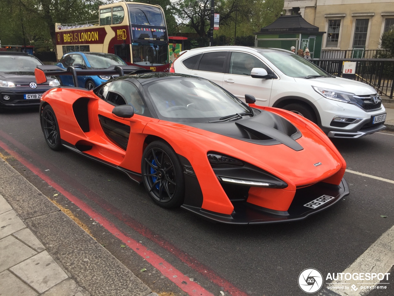 McLaren Senna