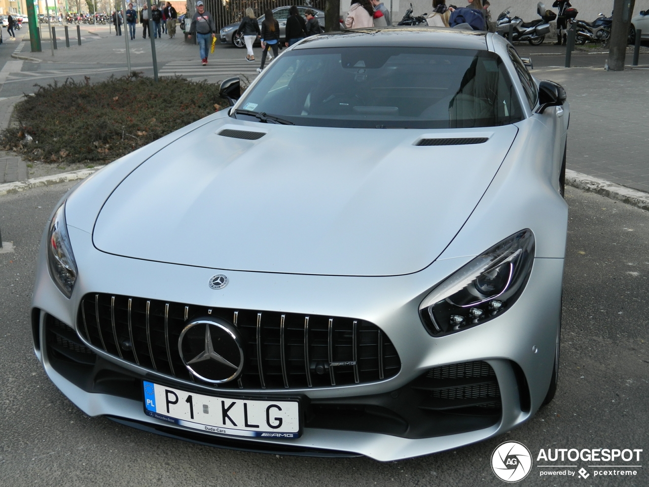 Mercedes-AMG GT R C190