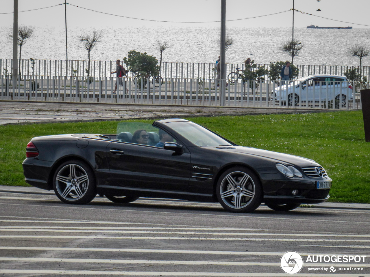 Mercedes-Benz SL 55 AMG R230