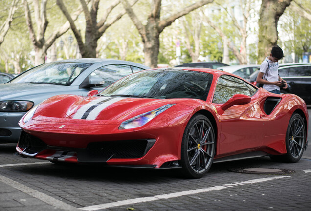 Ferrari 488 Pista