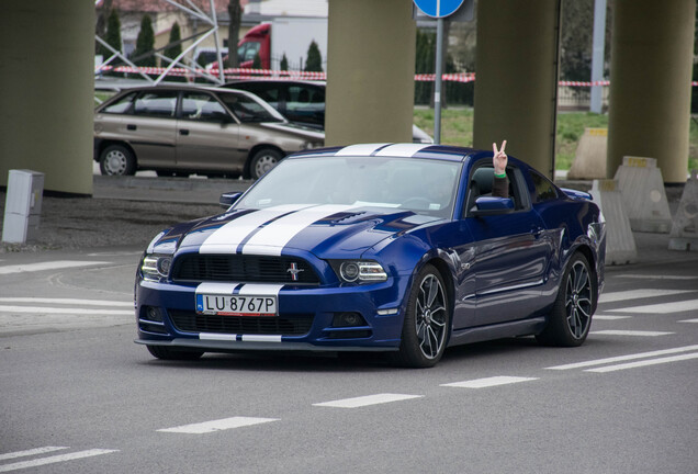 Ford Mustang GT 2013