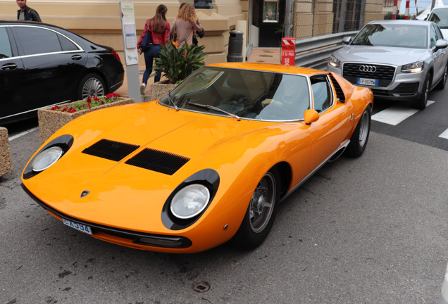 Lamborghini Miura P400 SV