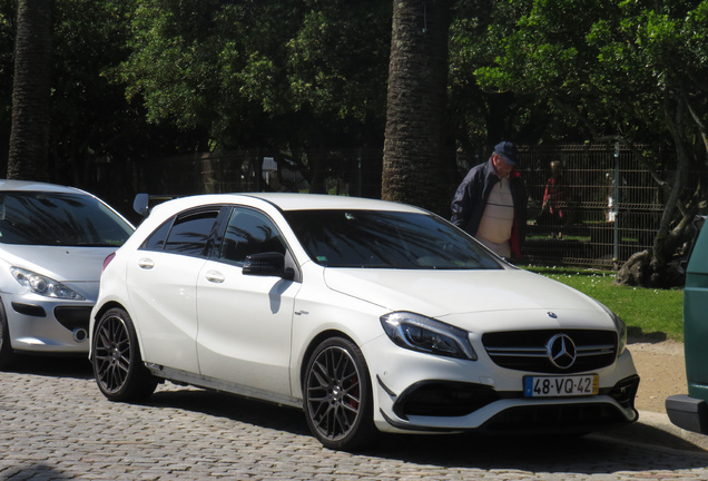 Mercedes-AMG A 45 W176 2015