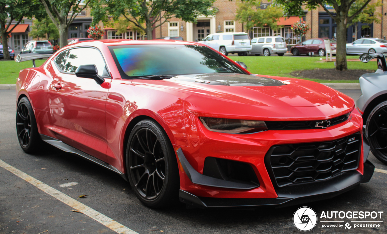 Chevrolet Camaro ZL1 1LE 2017