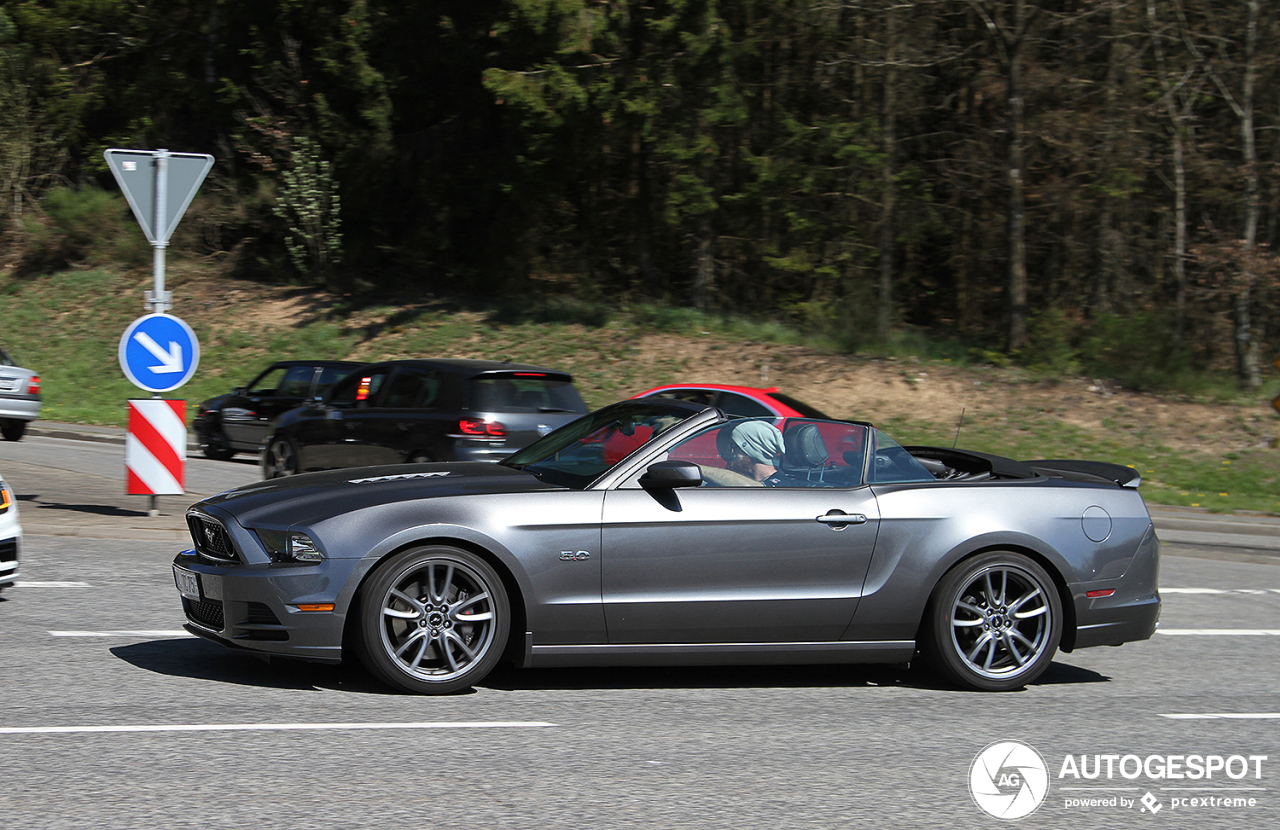 Ford Mustang GT Convertible 2013