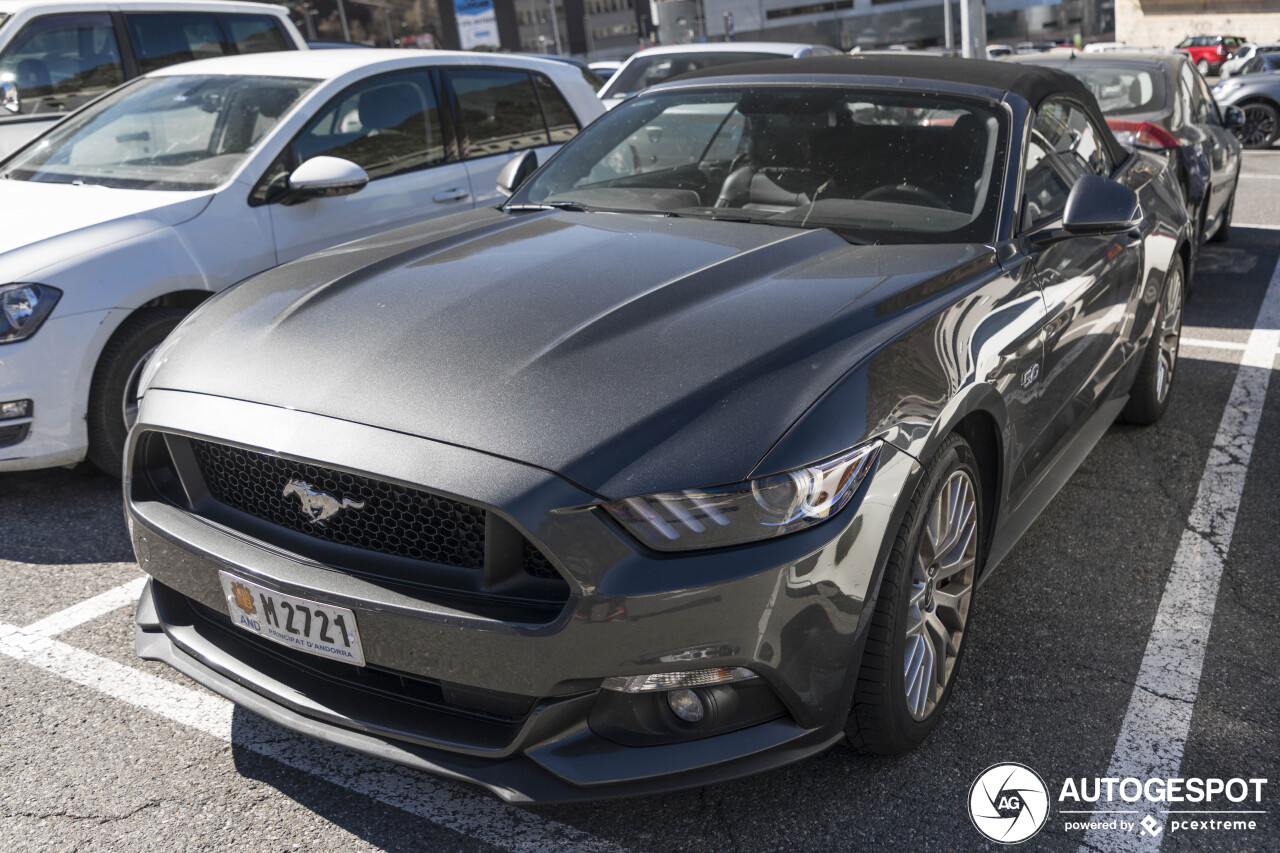 Ford Mustang GT Convertible 2015