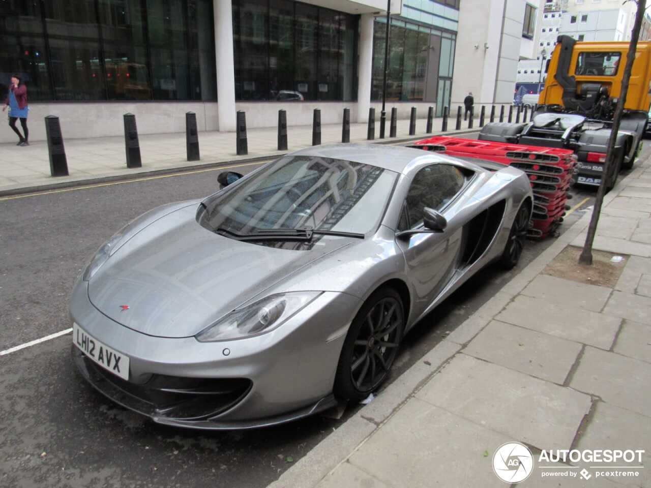 McLaren 12C