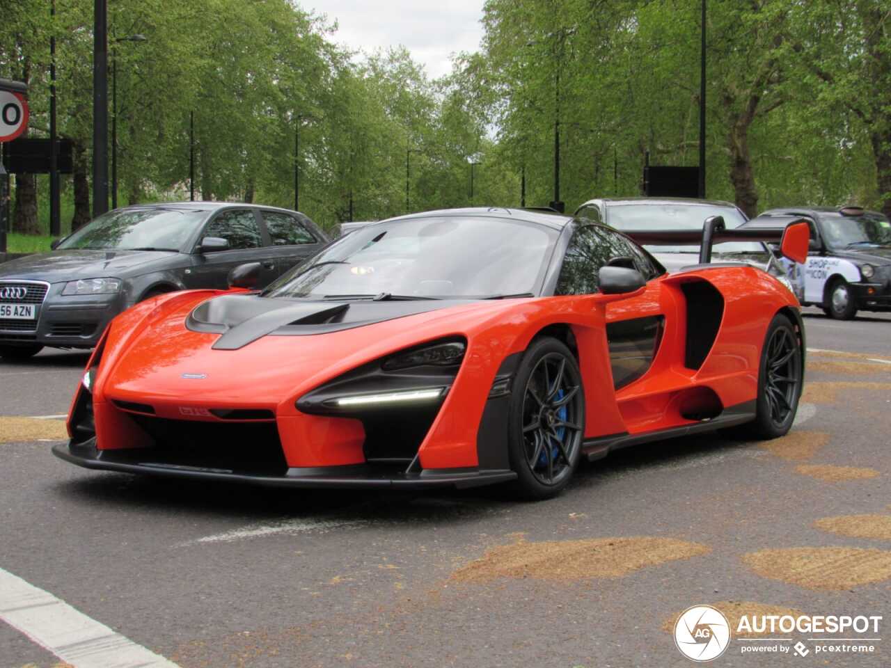 McLaren Senna