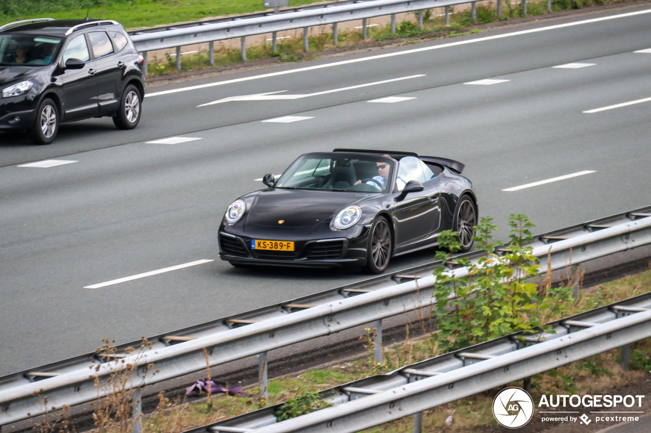 Porsche 991 Carrera 4S Cabriolet MkII