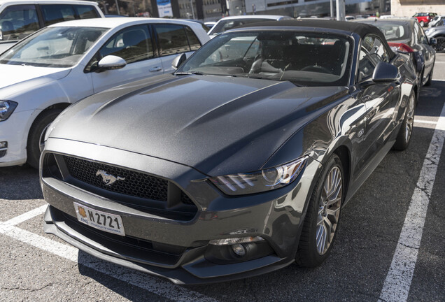 Ford Mustang GT Convertible 2015