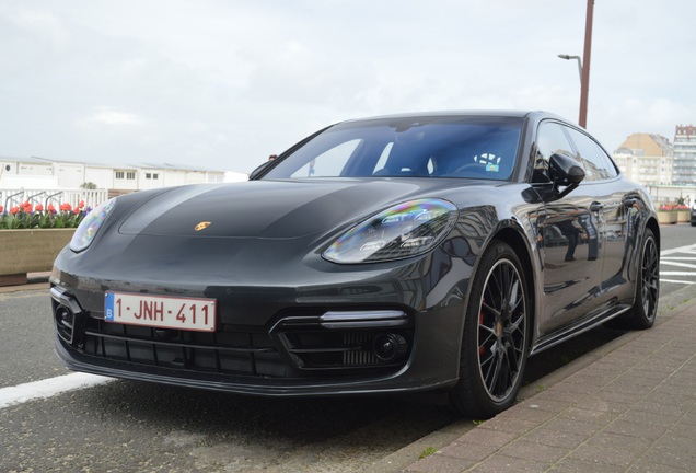 Porsche 971 Panamera Turbo Sport Turismo