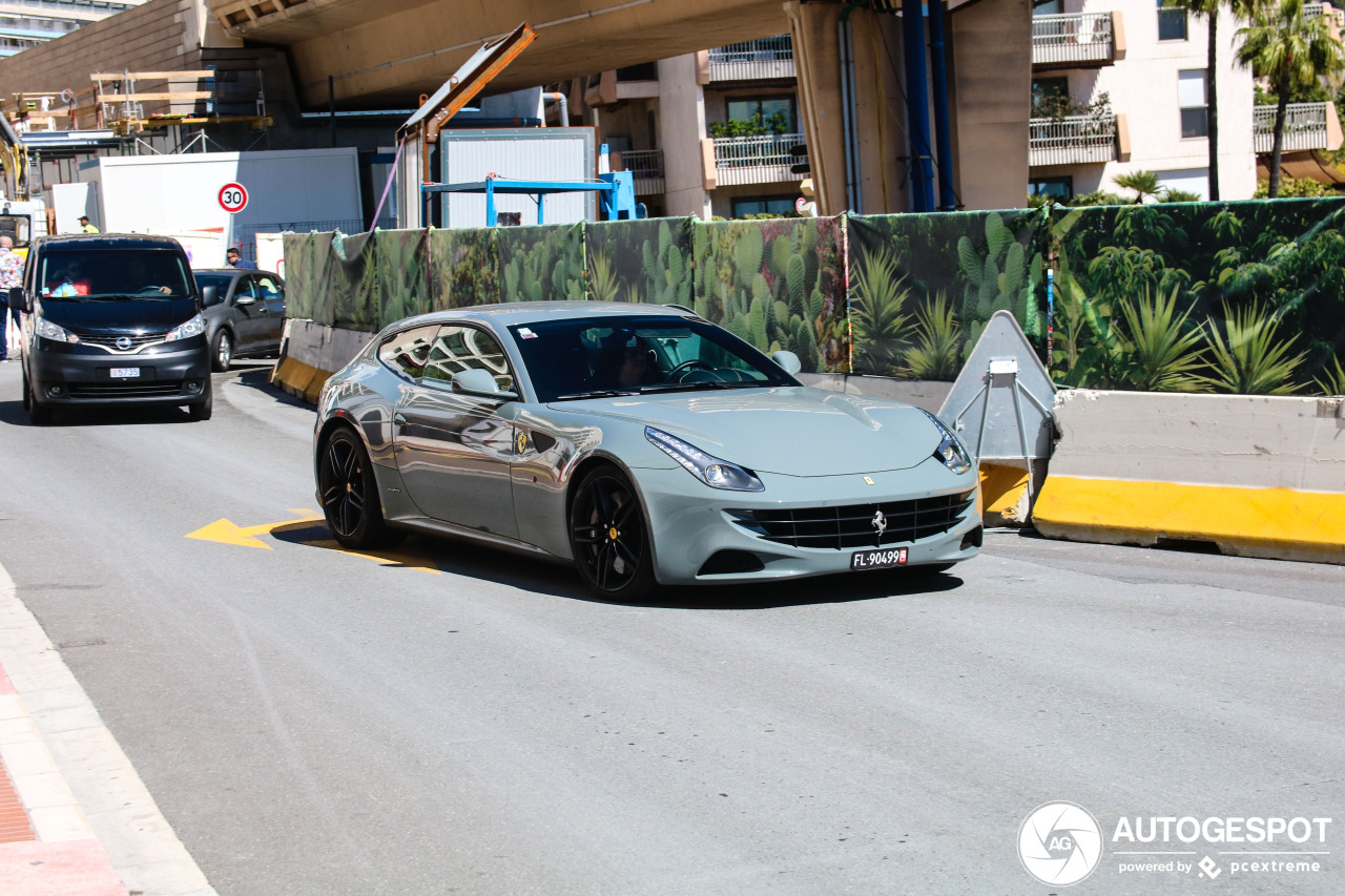 Ferrari FF