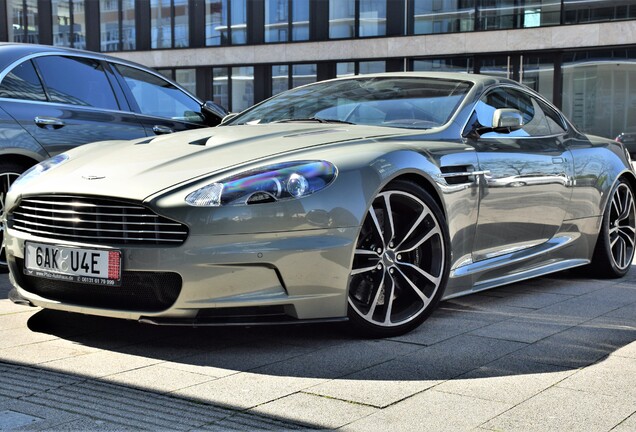 Aston Martin DBS