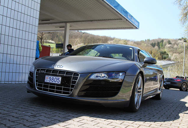 Audi R8 V10