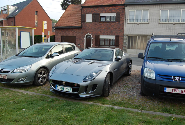 Jaguar F-TYPE S Coupé