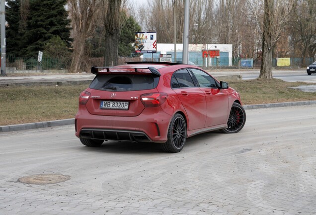 Mercedes-AMG A 45 W176 2015