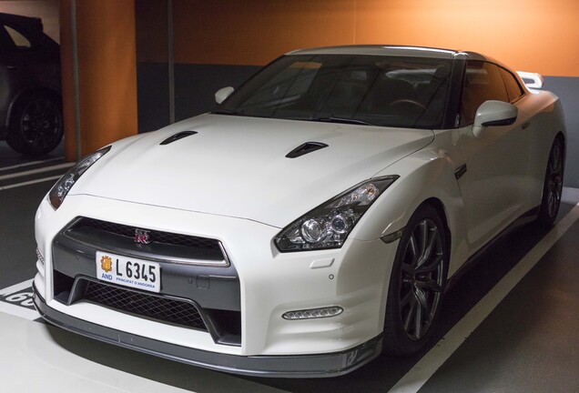 Nissan GT-R 2013