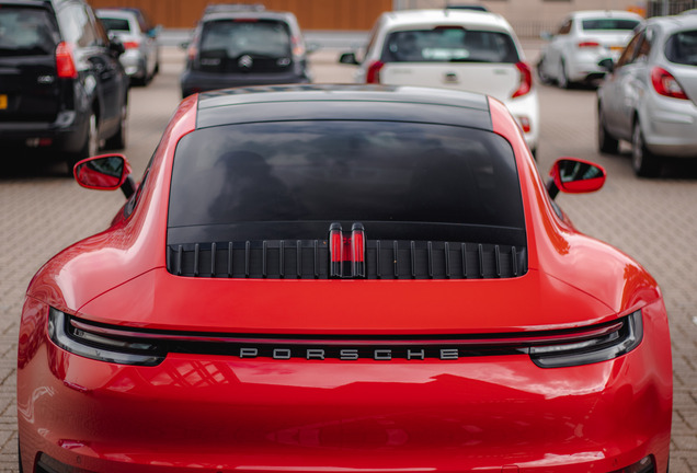 Porsche 992 Carrera S