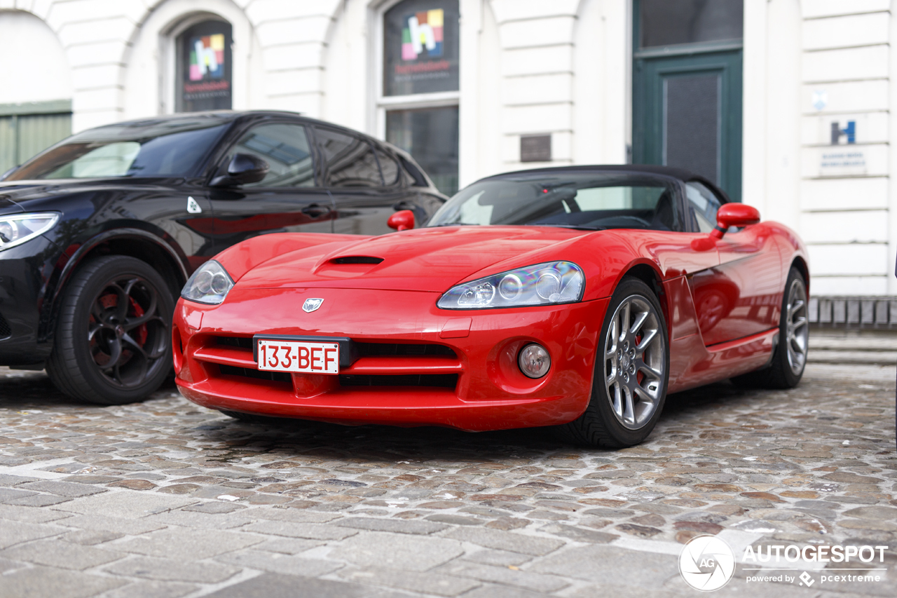 Dodge Viper SRT-10 Roadster 2003