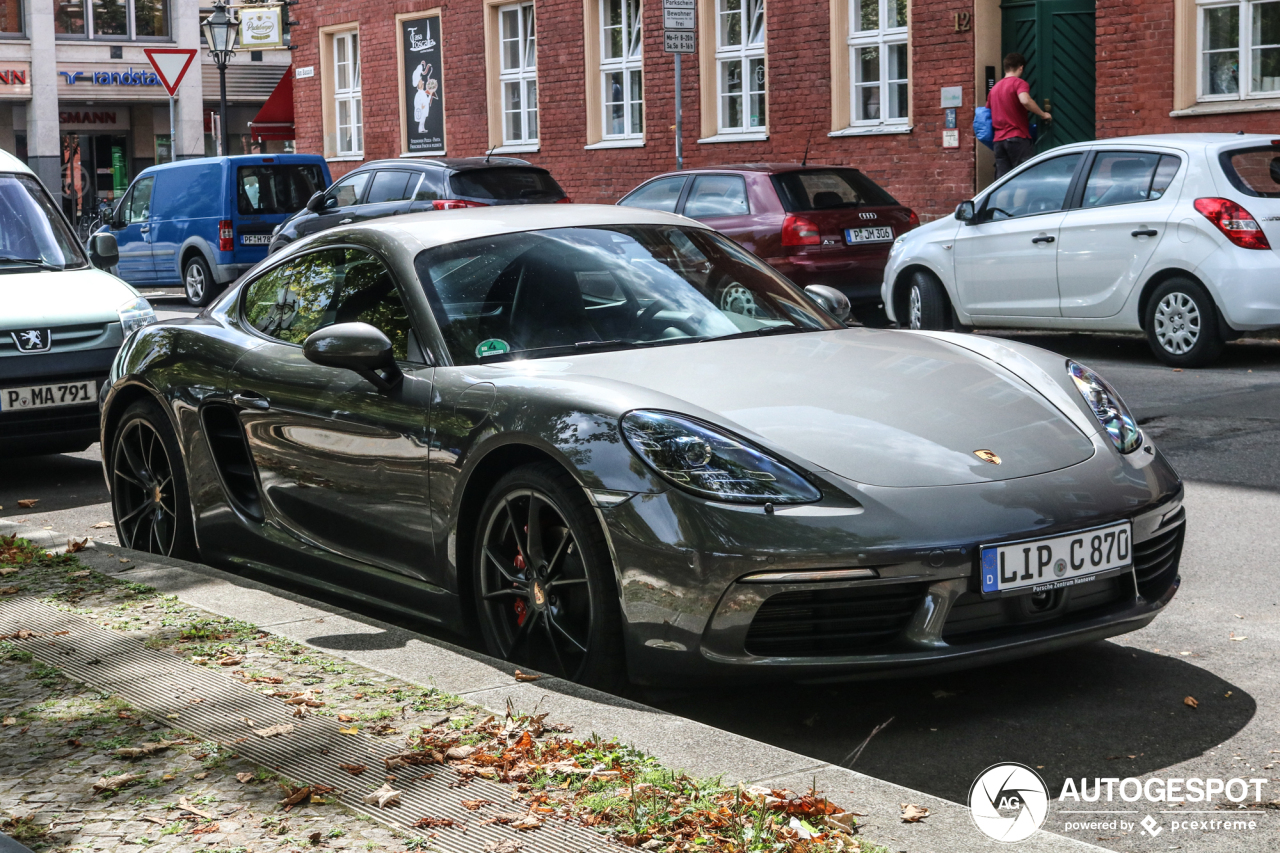 Porsche 718 Cayman S