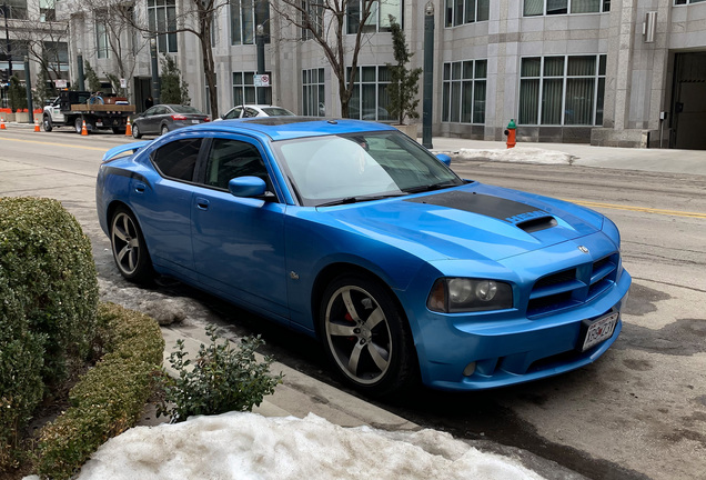 Dodge Charger SRT-8 Super Bee